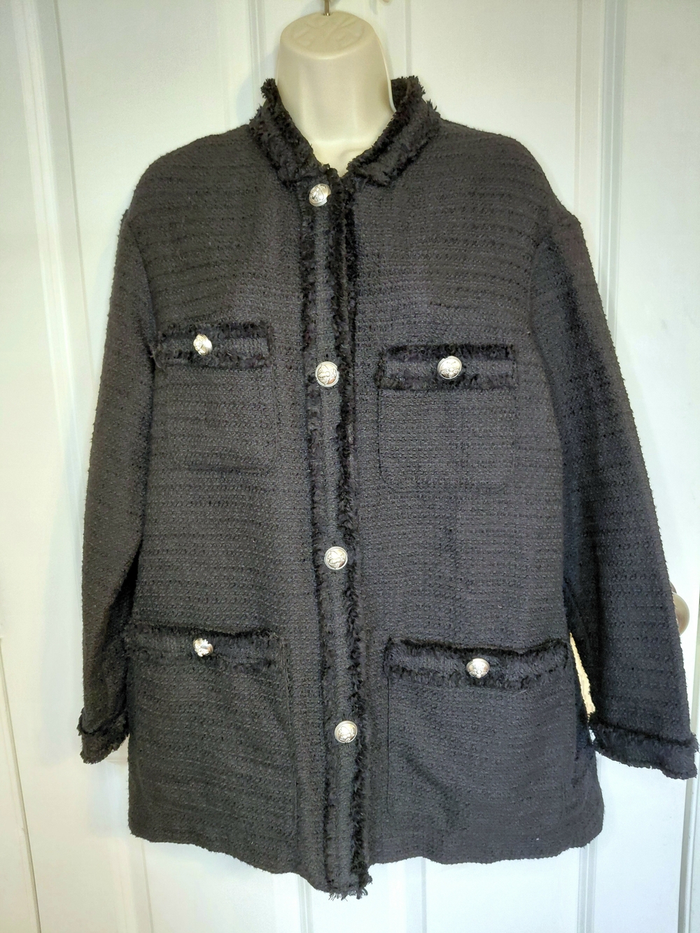 Chic Luxury Style H&M Black Tweed Bouclé Jacket. Size Med/large. See Description - Picture 2 of 16
